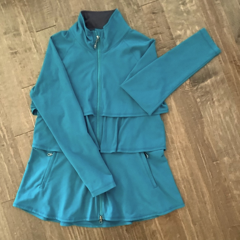 Athleta Renew Tiered Ruffle Jacket, Size XL
